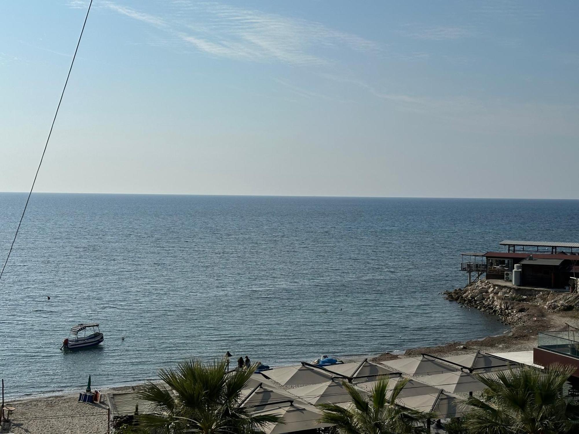 Appartamento Odore Di Mare Con Jacuzzi Durrës